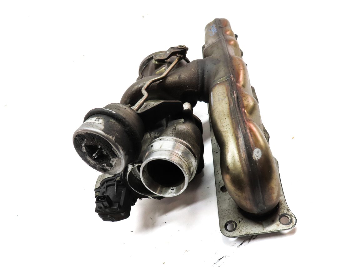 Thumbnail 3: 11-17 BMW X3 (F25) 3.0T 3.0L N55 ENGINE TURBO TURBOCHARGER w/ EXHAUST MANIFOLD