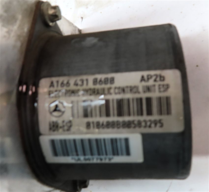 Thumbnail 7: 2016 MERCEDES GLE (W166) ANTI-LOCK ABS BRAKE PUMP w/ MODULE