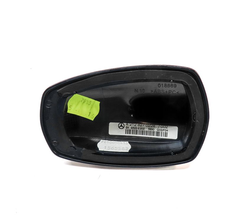 Thumbnail 6: 2016 MERCEDES GLE350 (W166) STEREO RADIO SHARK FIN ANTEENA COVER TRIM (BLUE)
