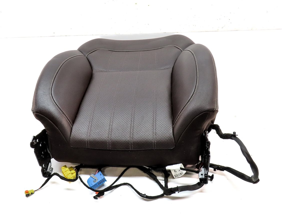 Thumbnail 2: 2016 MERCEDES GLE350 W166 FRONT RIGHT UPPER HEATED STANDARD SEAT CUSHION (BROWN)