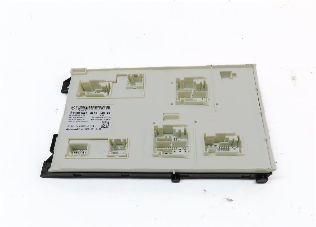 Thumbnail 2: 2016-2017 MERCEDES GLE GLS (W166 X166) FRONT SIGNAL ACQUISITION MODULE (SAM)