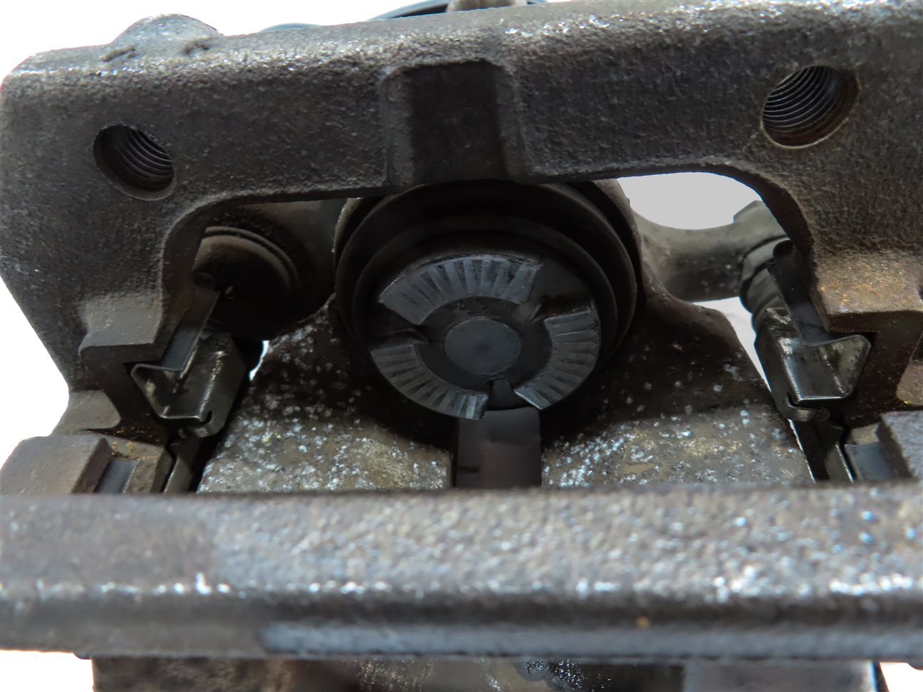 Thumbnail 8: 2012-2018 MERCEDES GLE300D GLE350 ML250 ML350 (W166) LEFT REAR BRAKE CALIPER