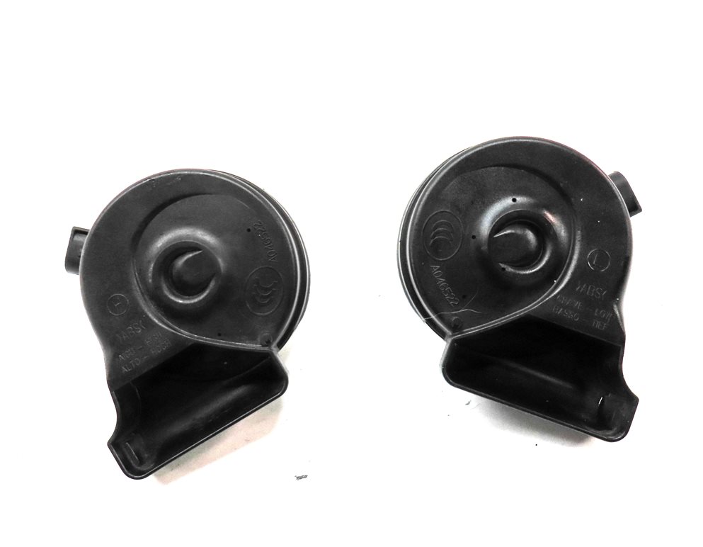 Thumbnail 2: 08-18 MERCEDES C E GLK CLS (W204 W207 W212 X204 C218) HIGH & LOW TONE HORN SET