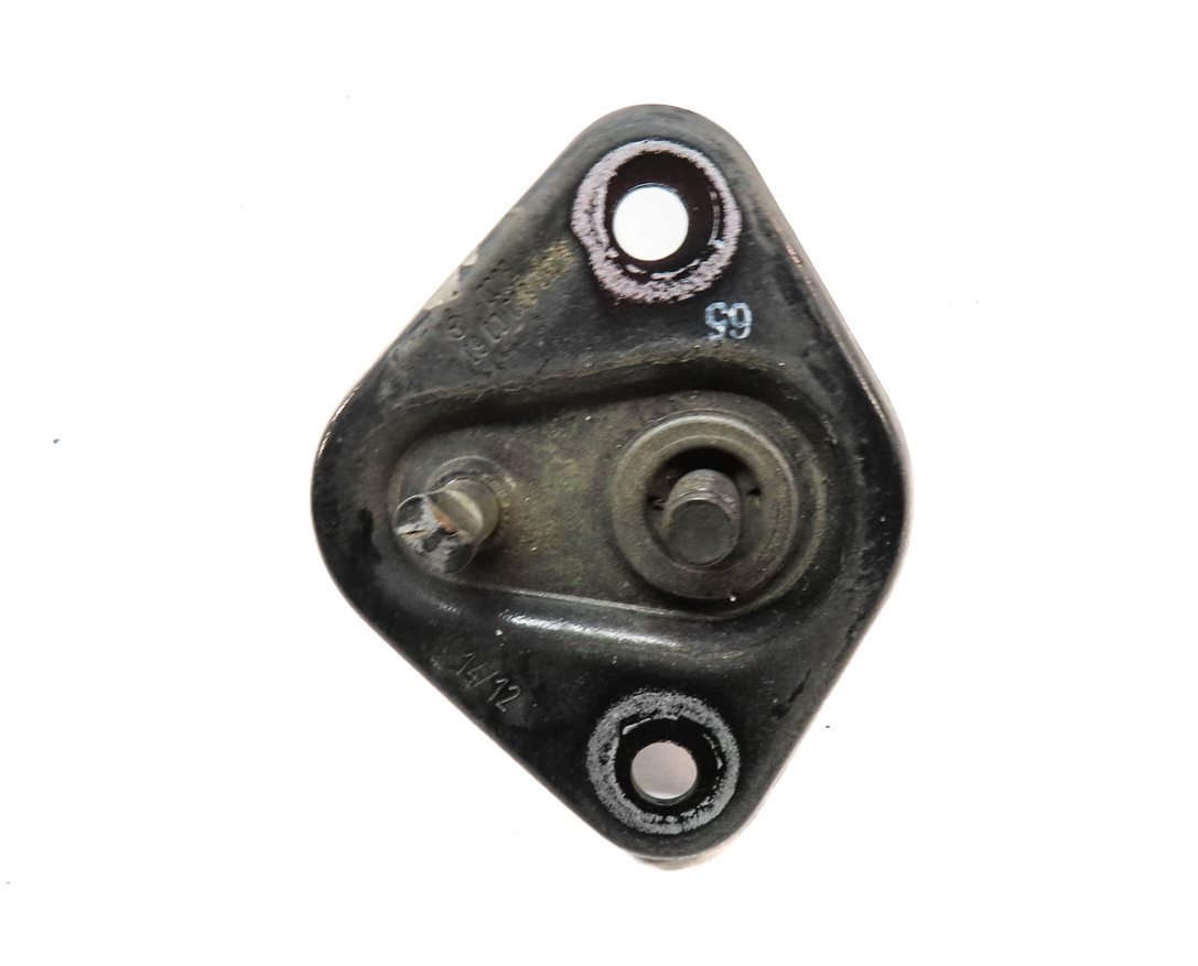 Thumbnail 5: 2012 MERCEDES C300 (W204) FRONT HOOD SAFETY CATCH HOOK & HOOD DAMPER SET