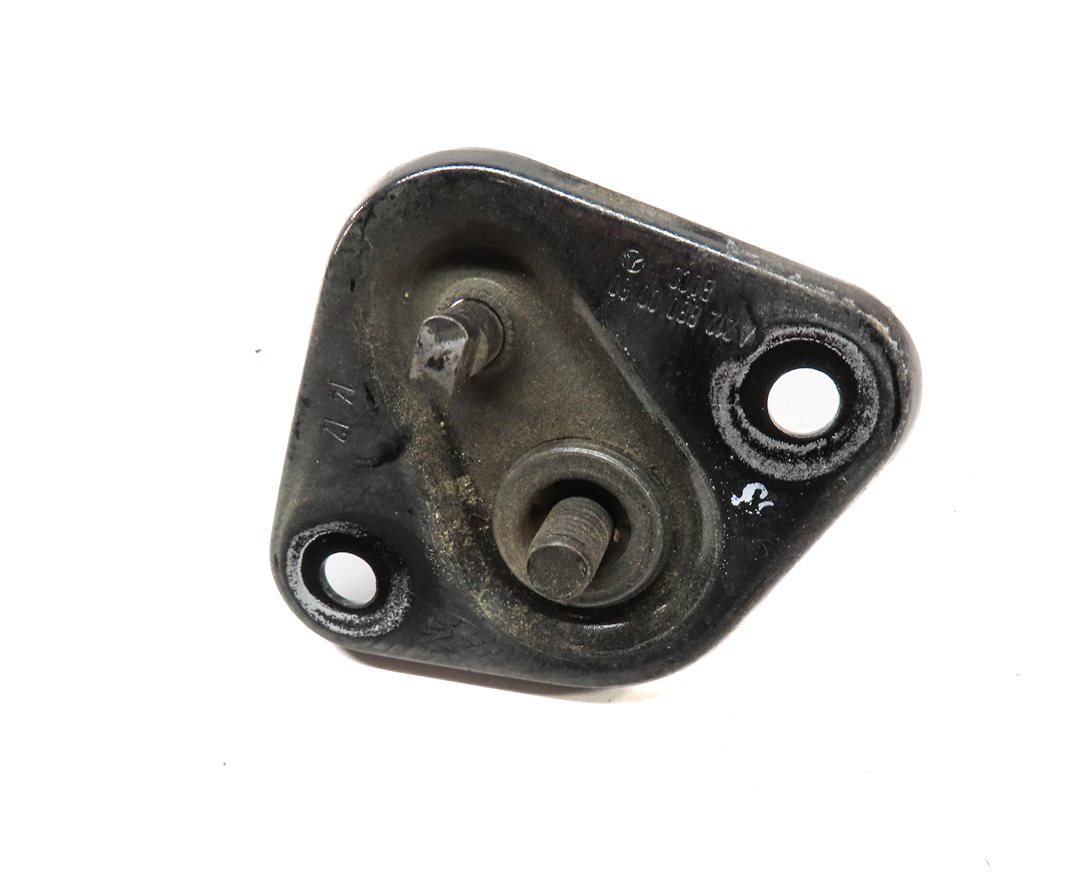 Thumbnail 7: 2012 MERCEDES C300 (W204) FRONT HOOD SAFETY CATCH HOOK & HOOD DAMPER SET