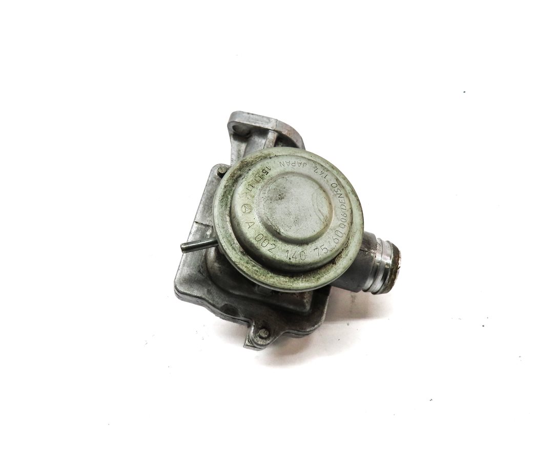 Thumbnail 2: 2012 MERCEDES C300 (W204) 3.0L (272.948) ENGINE EGR AIR PUMP CHECK VALVE