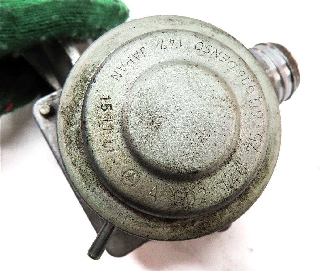 Thumbnail 7: 2012 MERCEDES C300 (W204) 3.0L (272.948) ENGINE EGR AIR PUMP CHECK VALVE