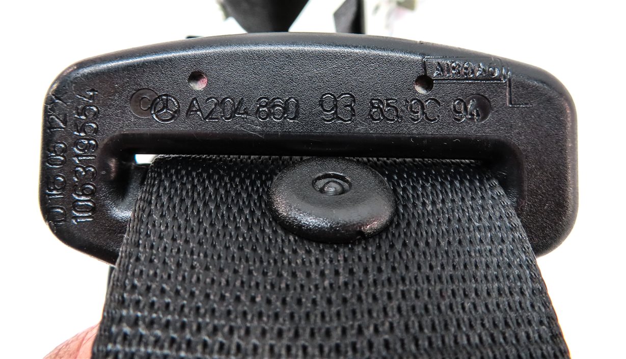 Thumbnail 5: 2012-2014 MERCEDES C-CLASS (W204) FRONT LEFT DRIVER SEATBELT RETRACTOR (Black)