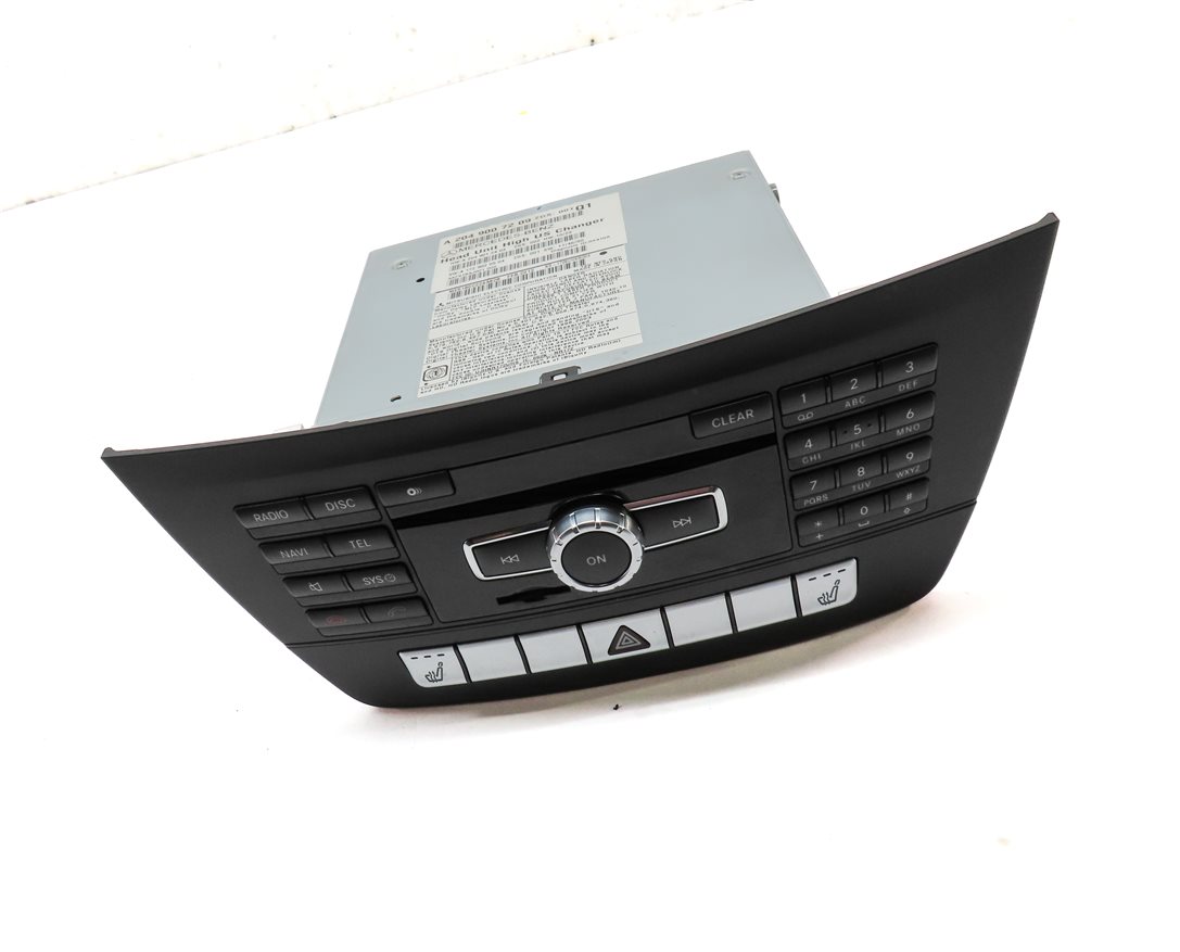 Thumbnail 3: 2012 MERCEDES C CLASS (W204) CD PLAYER NAVIGATION RADIO HEAD UNIT & BUTTON PANEL
