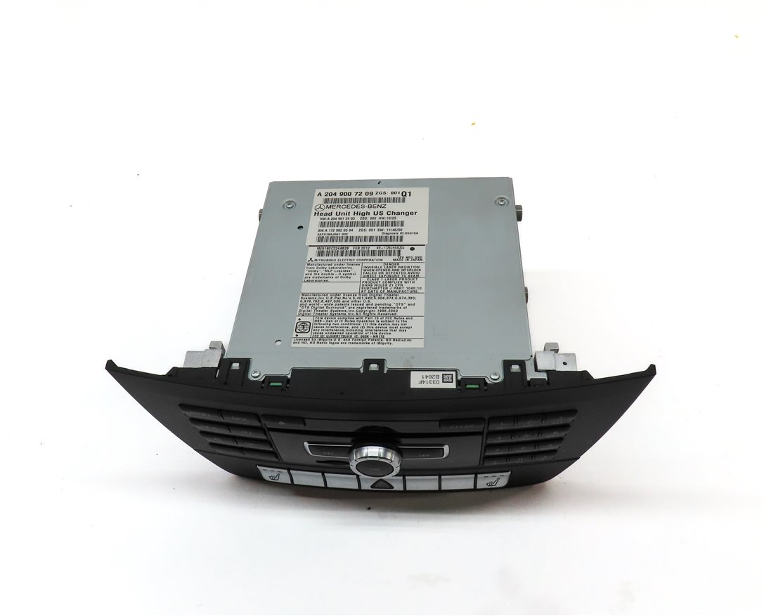 Thumbnail 4: 2012 MERCEDES C CLASS (W204) CD PLAYER NAVIGATION RADIO HEAD UNIT & BUTTON PANEL