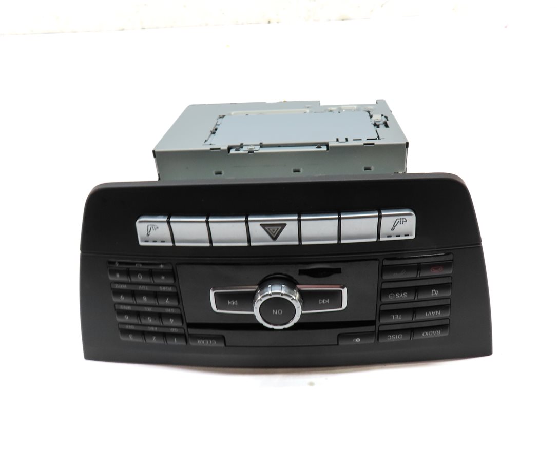 Thumbnail 6: 2012 MERCEDES C CLASS (W204) CD PLAYER NAVIGATION RADIO HEAD UNIT & BUTTON PANEL