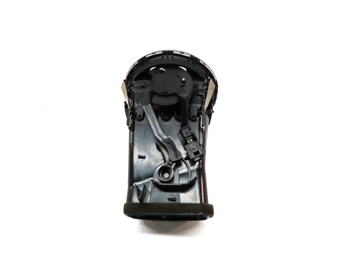 Thumbnail 5: 2012 MERCEDES C300 (W204) FRONT LEFT DRIVER HVAC A/C HEATER AIR VENT (BLACK)