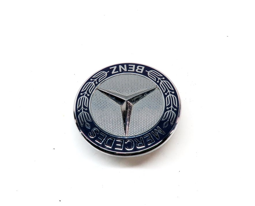 Thumbnail 4: 2012 MERCEDES C300 (W204) FRONT MERCEDES EMBLEM BADGE LOGO