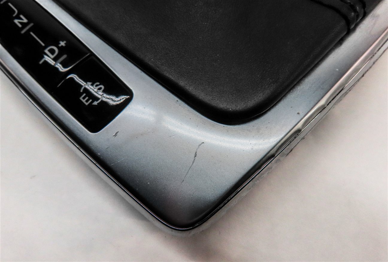 Thumbnail 8: 2012 MERCEDES C300 (W204) CENTER CONSOLE AUTOMATIC SHIFTER SHIFT KNOB & BOOT