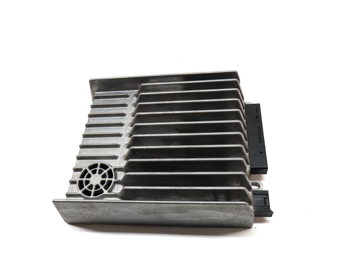 Thumbnail 2: 2012 MERCEDES C250 C300 C350 C63 AMG (W204) HARMAN BECKER AUDIO AMP AMPLIFIER