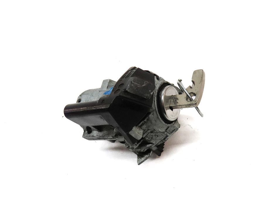 Thumbnail 10: 2012 MERCEDES C300 (W204) FRONT LEFT DRIVER REAR TRUNK LOCK CYLINDER & KEY SET