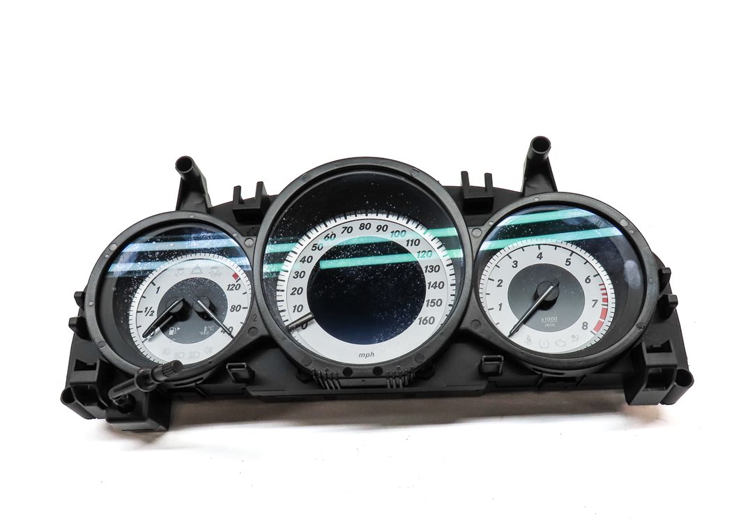 Thumbnail 3: 2012 MERCEDES C250 C300 C350 (C204 W204) SPEEDOMETER GAUGE CLUSTER (142k)