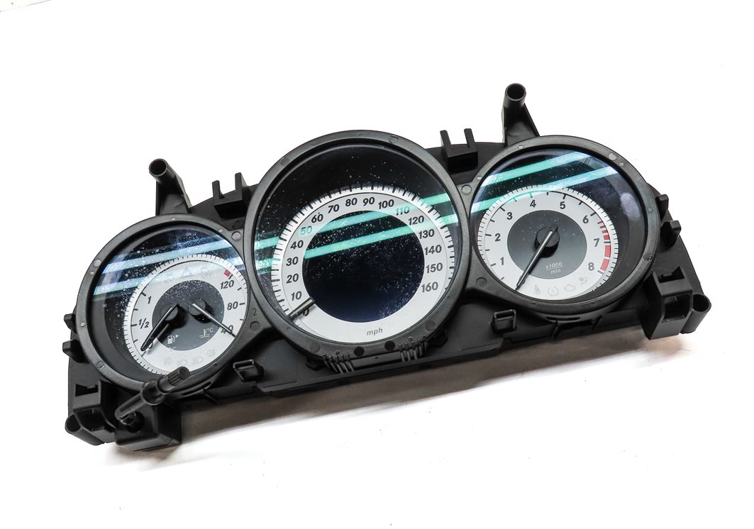 Thumbnail 4: 2012 MERCEDES C250 C300 C350 (C204 W204) SPEEDOMETER GAUGE CLUSTER (142k)
