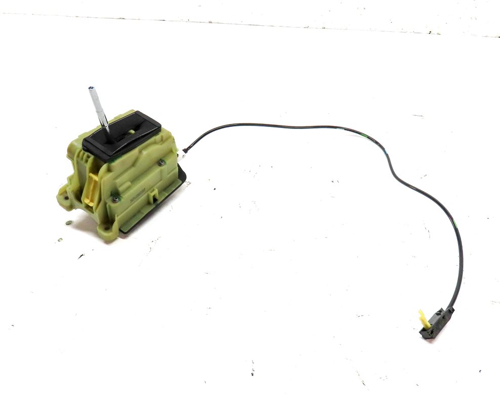 Thumbnail 2: 2012 MERCEDES C300 (W204) AUTO AUTOMATIC SHIFTER SHIFT ASSEMBLY w/ CABLE