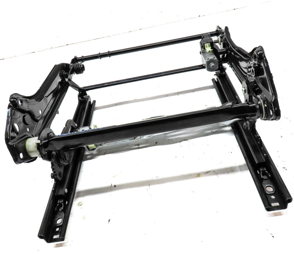 Thumbnail 3: 08-14 C CLASS W204 SEDAN FRONT RIGHT PASSENGER SEAT TRACK w/ ADJUST MOTORS