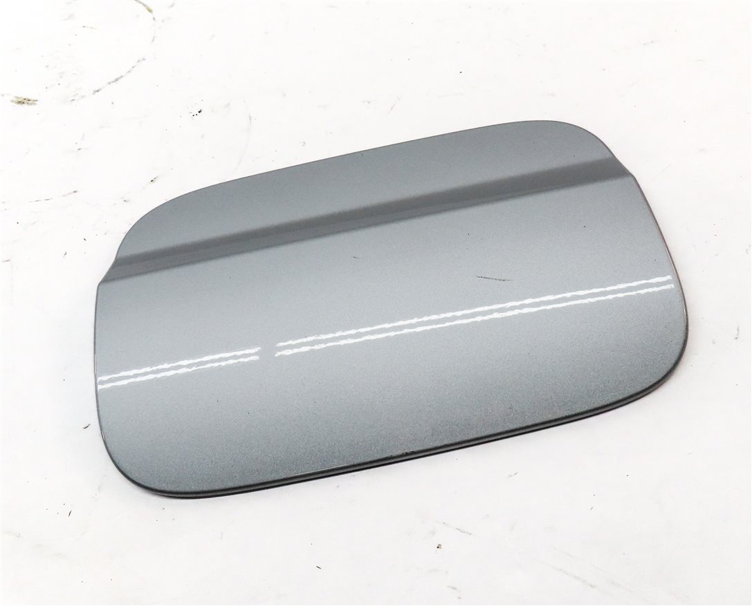 Thumbnail 3: 2008-2014 MERCEDES C250 C300 C350 C63 (W204) FUEL TANK DOOR TRIM COVER (Silver)