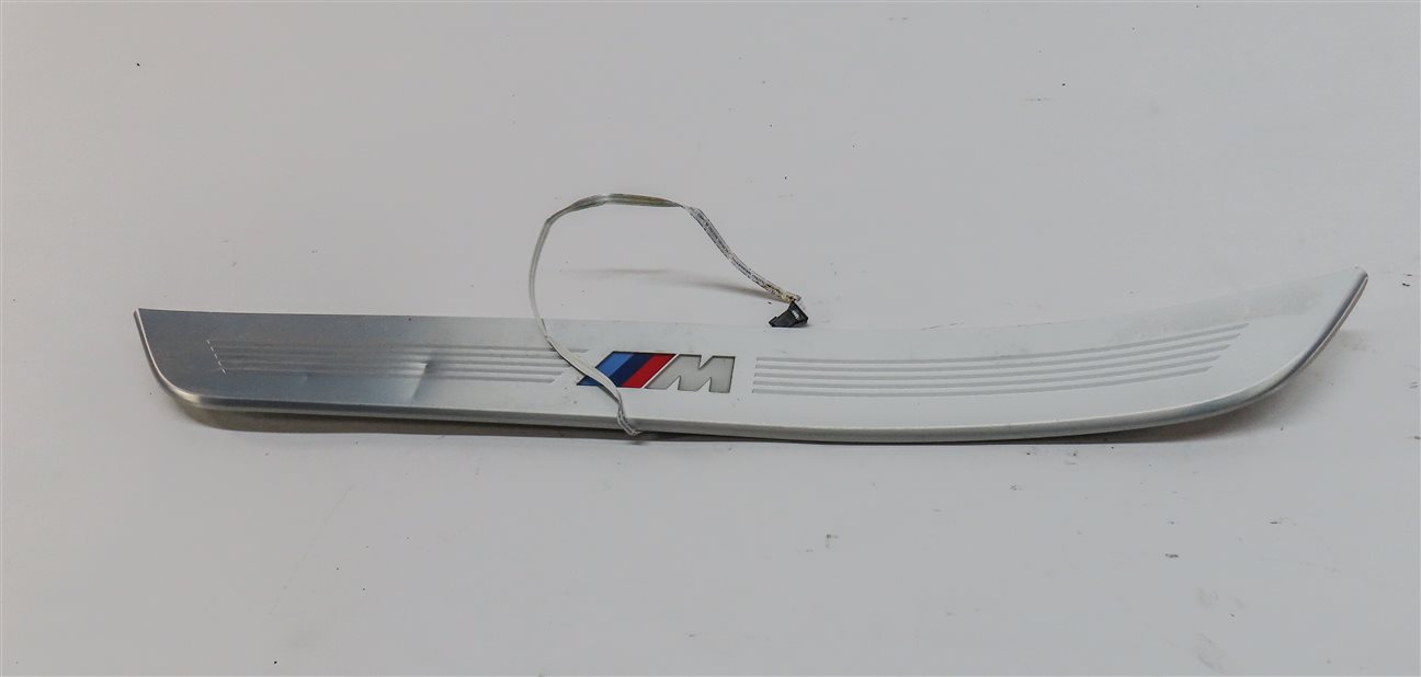 Thumbnail 7: 2016 BMW 750i G11 FRONT REAR LEFT RIGHT DOOR ///M SPORT LIGHTED SCUFF PLATE SET4