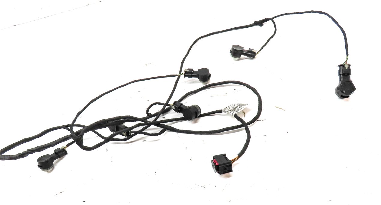 Thumbnail 3: 2016 BMW 750i G11 REAR SELF PARK ASSIST PDC SENSOR SET 6 (White) w/ WIRE HARNESS