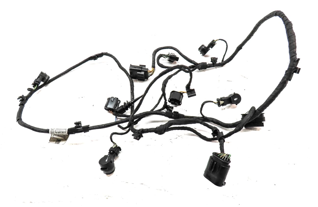 Thumbnail 2: 2016 BMW 750i G11 FRONT SELF PARK ASSIST PDC SENSOR SET4 (White) w/ WIRE HARNESS