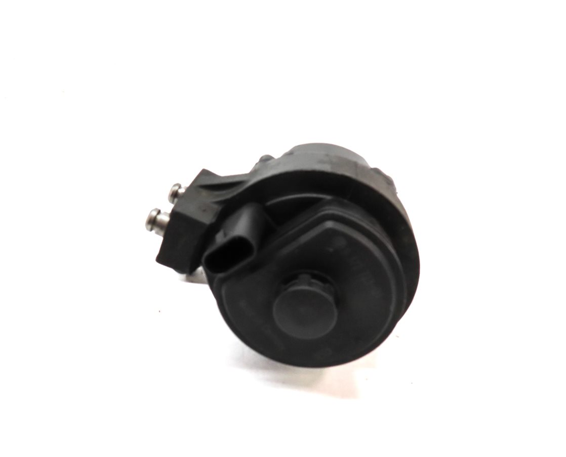 Thumbnail 5: 2016 BMW 750i (G11) 4.4L TURBO ENGINE AUXILIARY AUX ELECTRIC WATER COOLANT PUMP