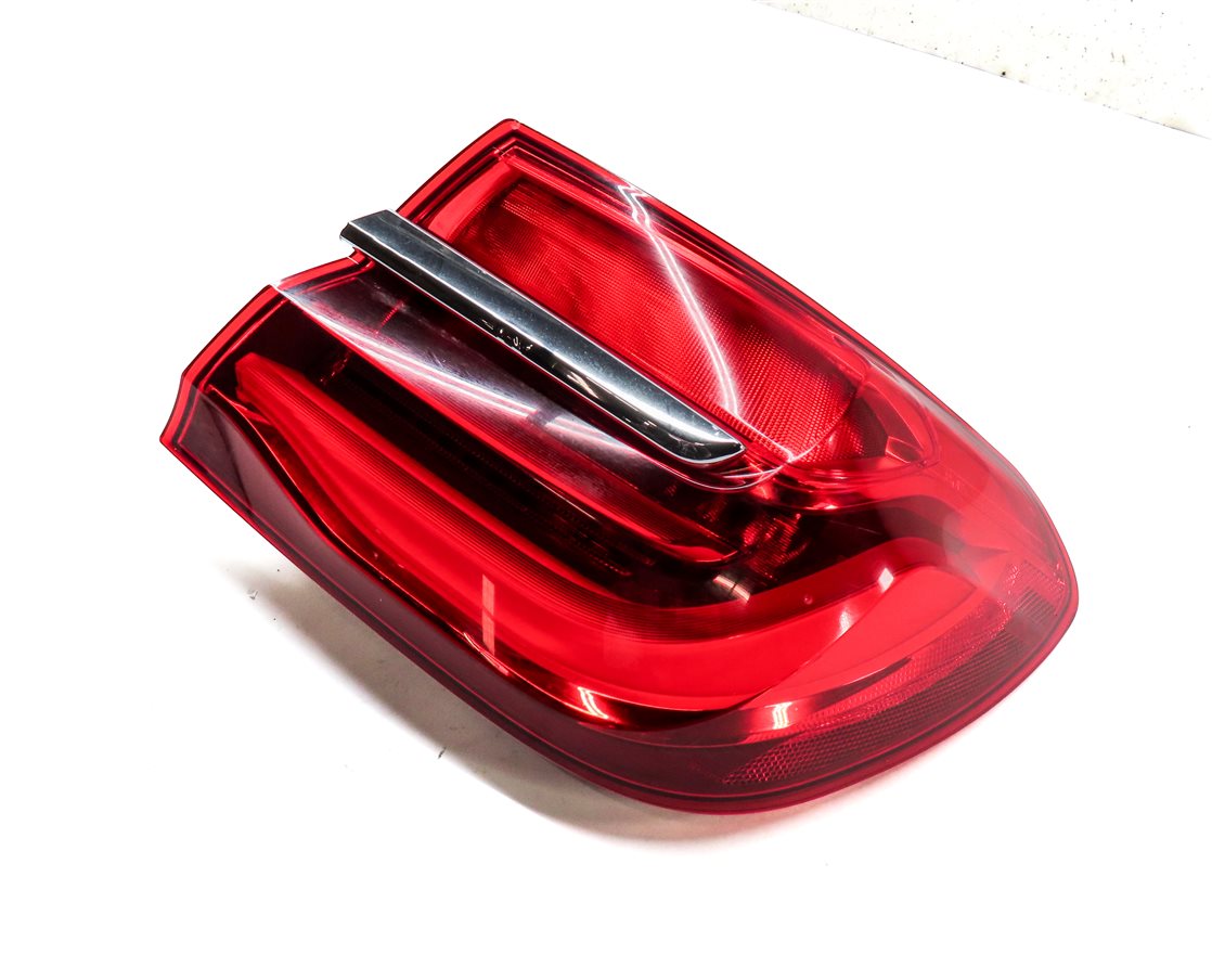 Thumbnail 4: 17-19 BMW 7 SERIES G11 RIGHT OUTER QUARTER PANEL TAILLIGHT TAIL LIGHT LAMP (LED)