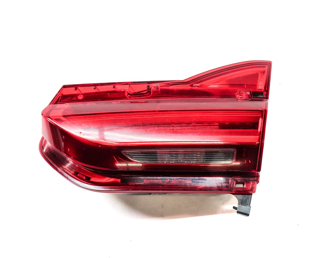 Thumbnail 3: 2016-2019 BMW 7 SERIES G11 RIGHT INNER TRUNK LID TAILLIGHT TAIL LIGHT LAMP (LED)