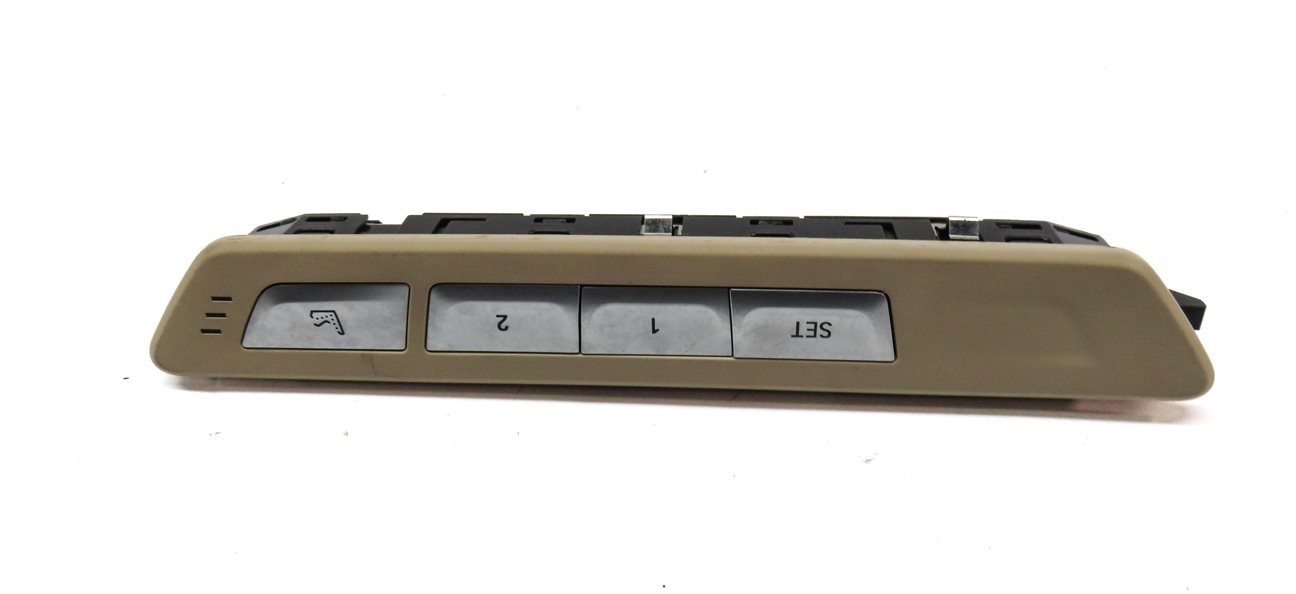 Thumbnail 4: 2016 BMW 750i G11 REAR LEFT DRIVER SIDE SEAT MEMORY SWITCH BUTTON PANEL (BEIGE)