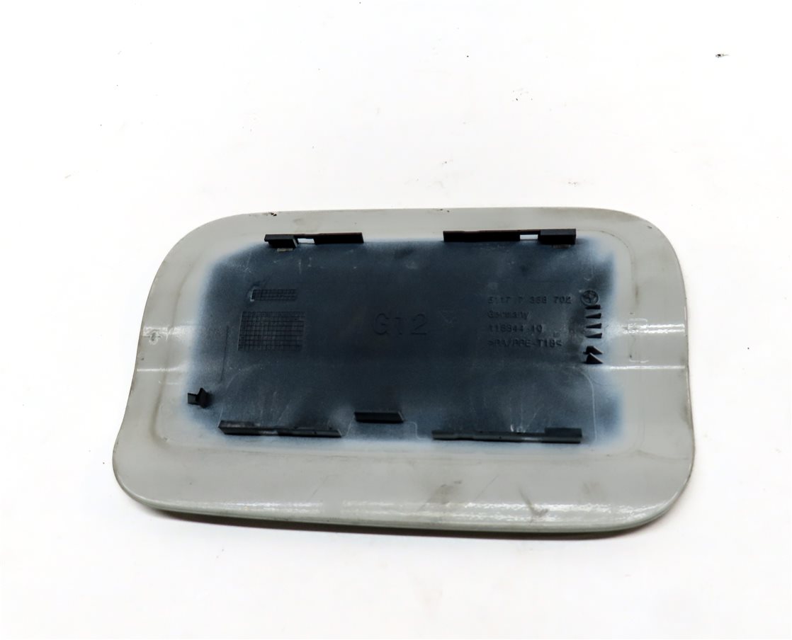 Thumbnail 5: 2016 BMW 750i (G11) GAS FUEL TANK DOOR FLAP (White)