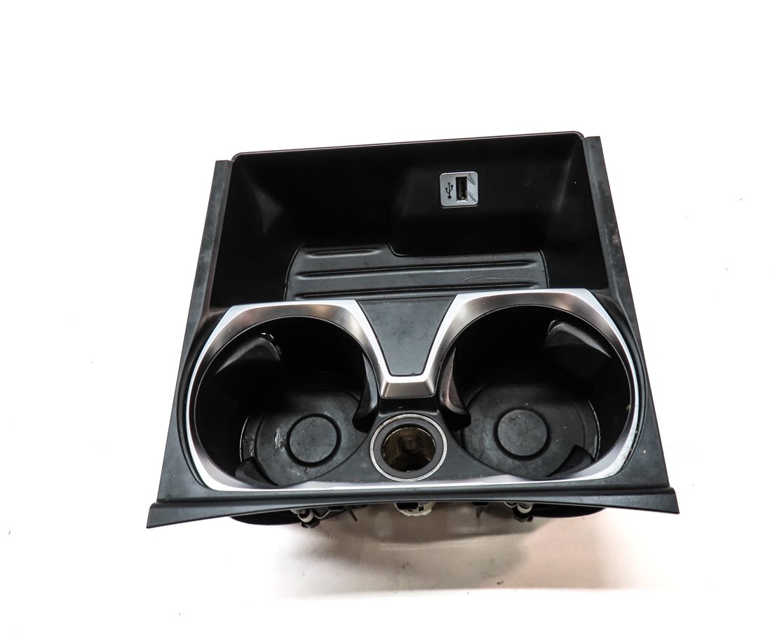 Thumbnail 2: 2016 BMW 750i (G11) FRONT CENTER CONSOLE DUAL CUPHOLDER CUP HOLDER