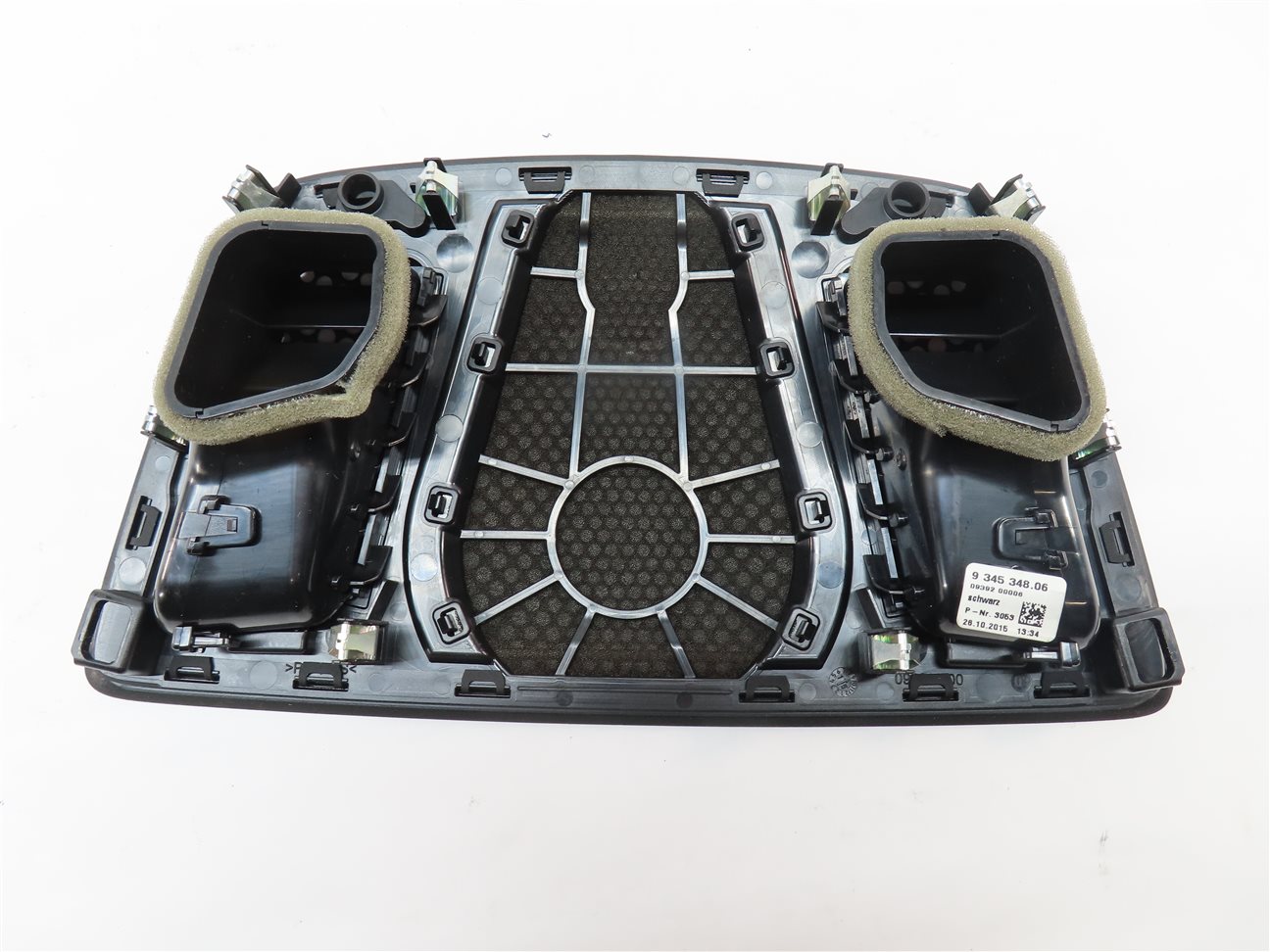 Thumbnail 10: 2016 BMW 750i (G11) STEREO RADIO HARMAN KARDON SPEAKER GRILLE COVER SET 5