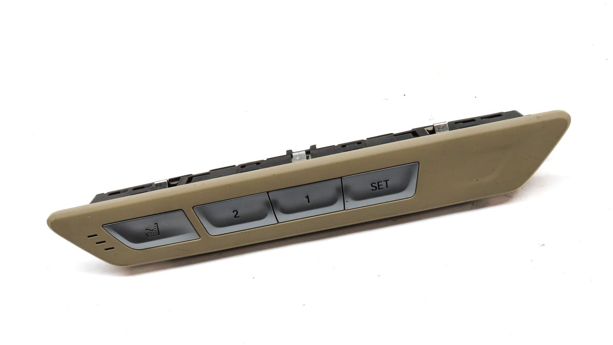 Thumbnail 3: 2016 BMW 750i (G11) REAR RIGHT PASSENGER SEAT MEMORY SWITCH BUTTON PANEL (BEIGE)