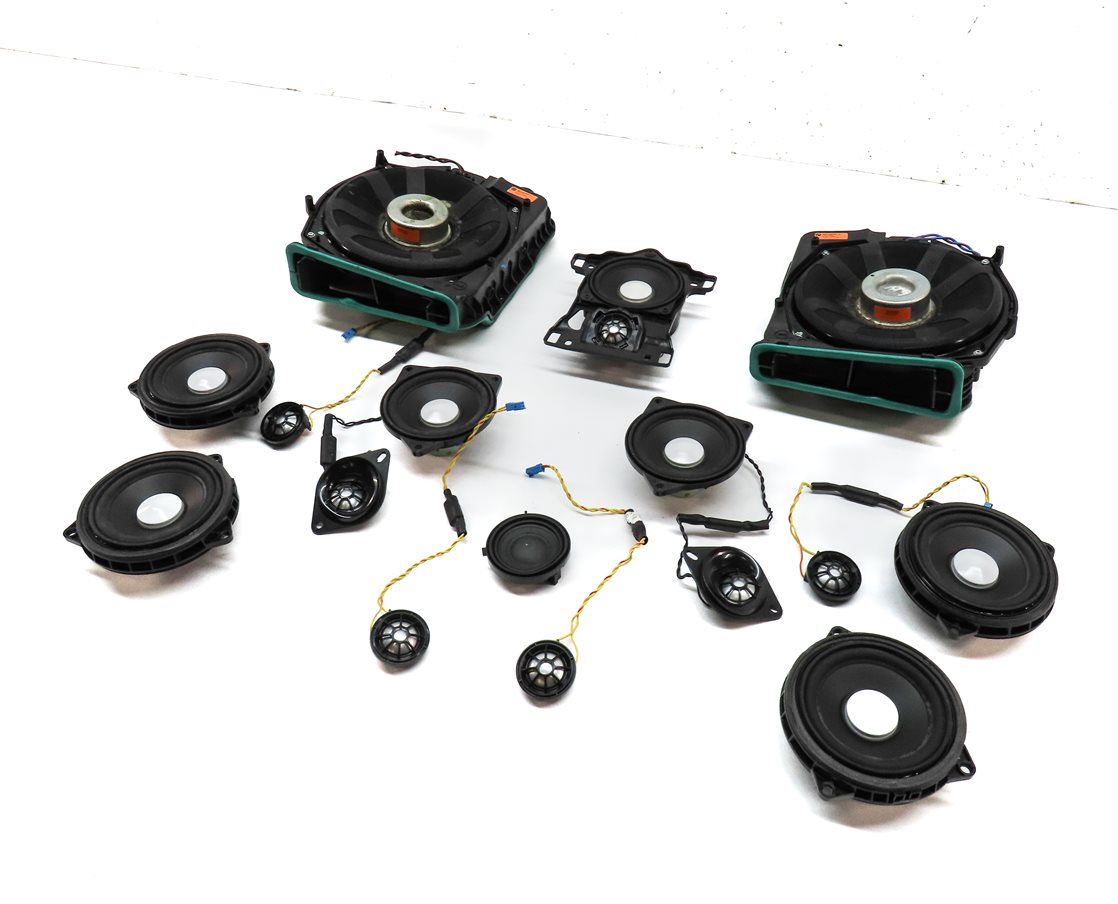 Thumbnail 1: 2016 BMW 750i G11 STEREO RADIO HARMAN PSS WOOFER MIDRANGE TWEETER SPEAKER SET 17
