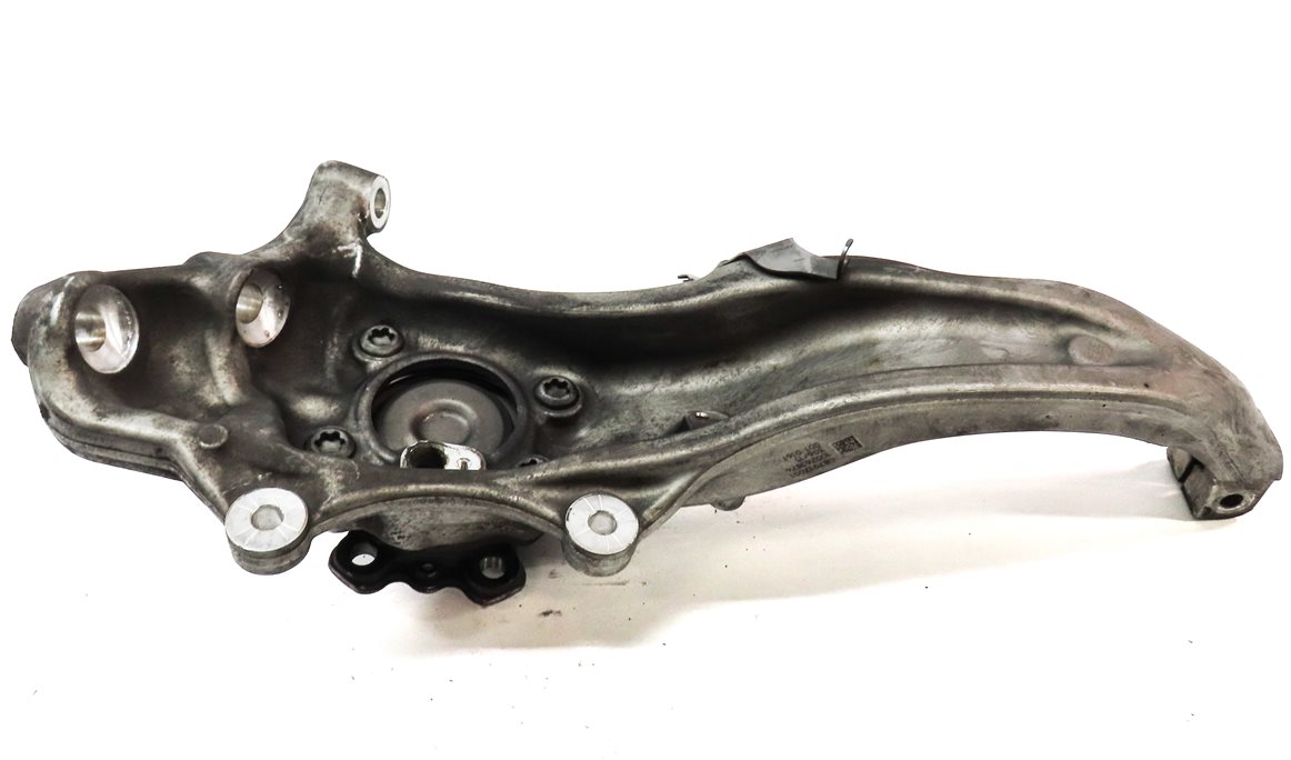 Thumbnail 2: 2016-2021 BMW 740i 750i (G11) FRONT RIGHT PASSENGER SPINDLE KNUCKLE HUB (RWD)