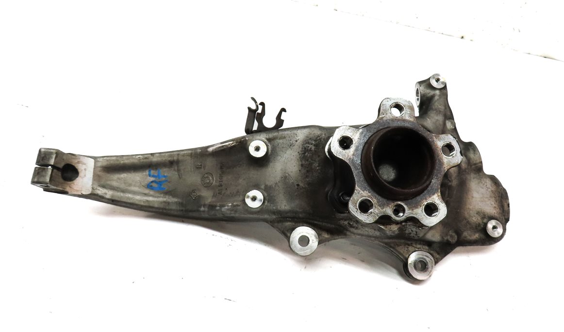 Thumbnail 5: 2016-2021 BMW 740i 750i (G11) FRONT RIGHT PASSENGER SPINDLE KNUCKLE HUB (RWD)
