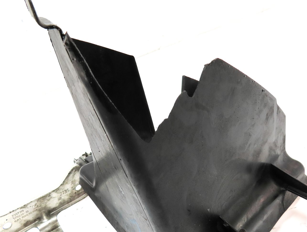 Thumbnail 13: 16-20 BMW 5 6GT 7 8 (G11 G14 G15 G30 G32) FRONT LEFT AUXILIARY RADIATOR w/ DUCT