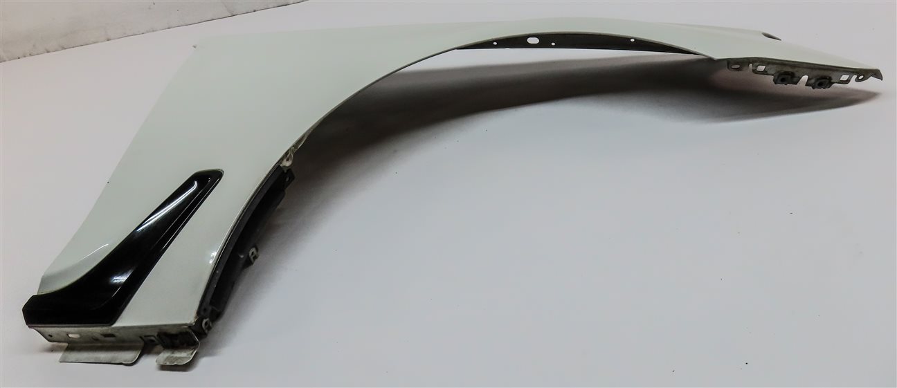 Thumbnail 2: 2016-2019 BMW 7 SERIES (G11) FRONT RIGHT PASSENGER SIDE FENDER (White)