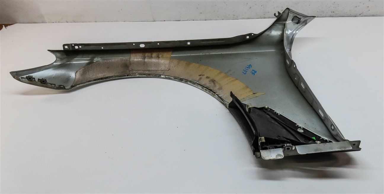 Thumbnail 5: 2016-2019 BMW 7 SERIES (G11) FRONT RIGHT PASSENGER SIDE FENDER (White)