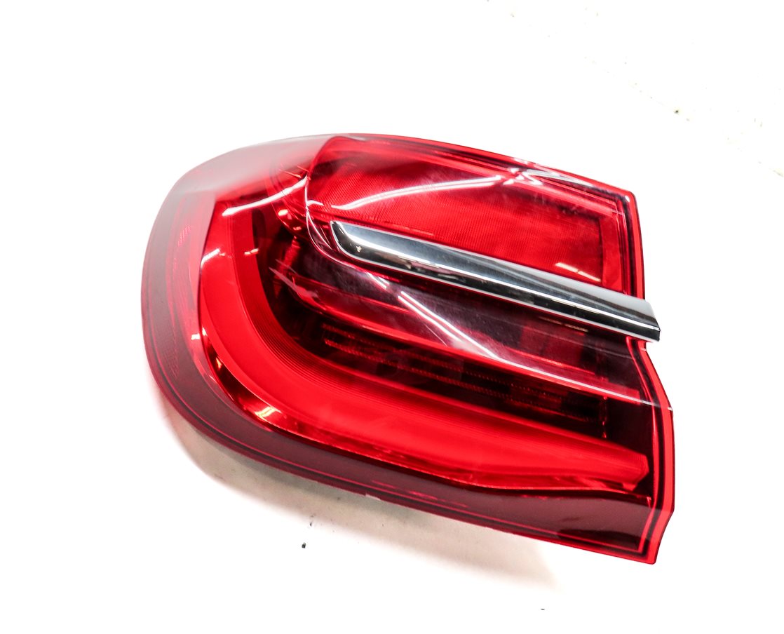 Thumbnail 4: 17-19 BMW 7 SERIES G11 LEFT OUTER QUARTER PANEL TAILLIGHT TAIL LIGHT LAMP (LED)