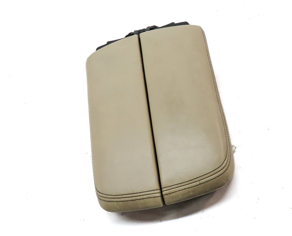 Thumbnail 3: 2016-2022 BMW 7 SERIES (G11) FRONT CENTER CONSOLE ARMREST ARM REST LID (Beige)