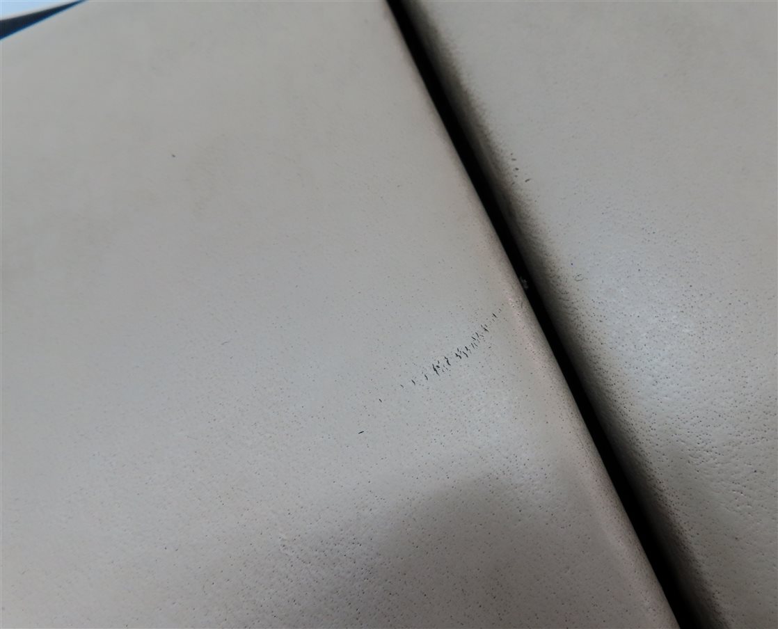 Thumbnail 8: 2016-2022 BMW 7 SERIES (G11) FRONT CENTER CONSOLE ARMREST ARM REST LID (Beige)