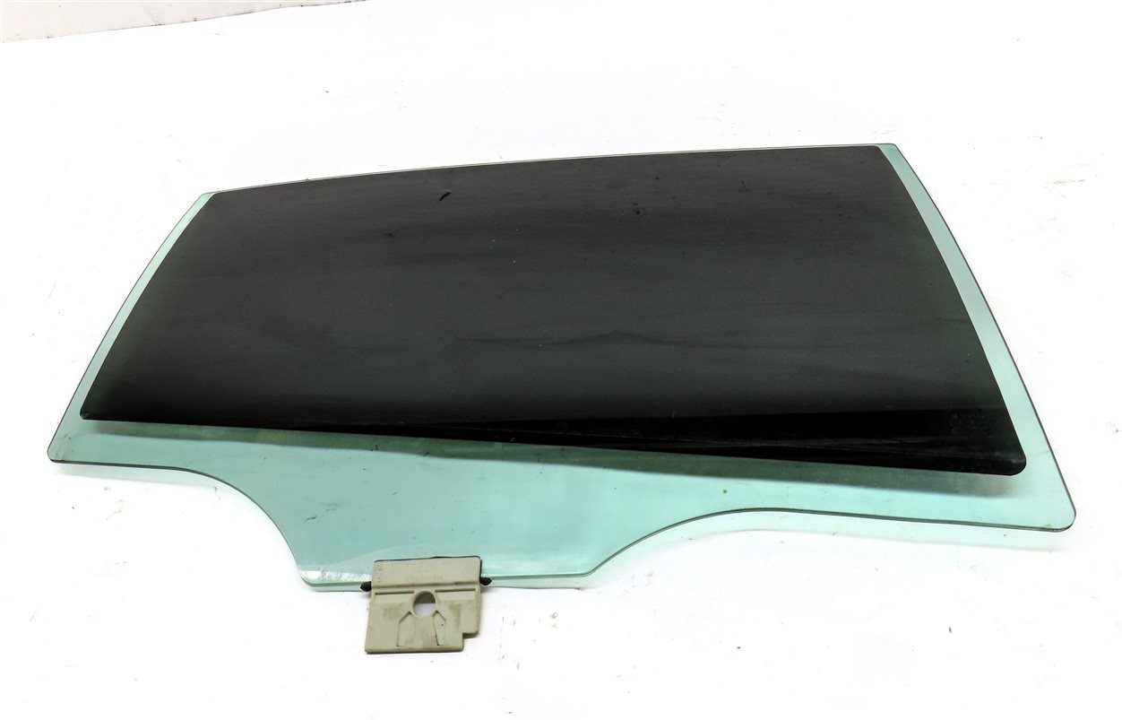 Thumbnail 2: 2016-2019 BMW 7 SERIES (G11) REAR RIGHT PASSENGER DOOR WINDOW GLASS (TINTED)