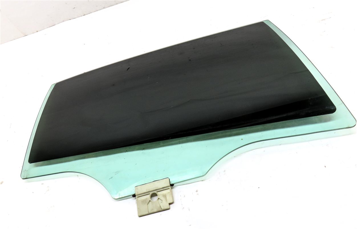 Thumbnail 3: 2016-2019 BMW 7 SERIES (G11) REAR RIGHT PASSENGER DOOR WINDOW GLASS (TINTED)