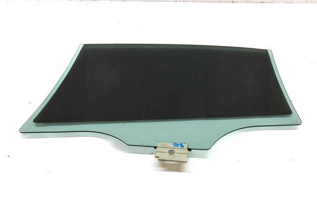 Thumbnail 5: 2016-2019 BMW 7 SERIES (G11) REAR RIGHT PASSENGER DOOR WINDOW GLASS (TINTED)
