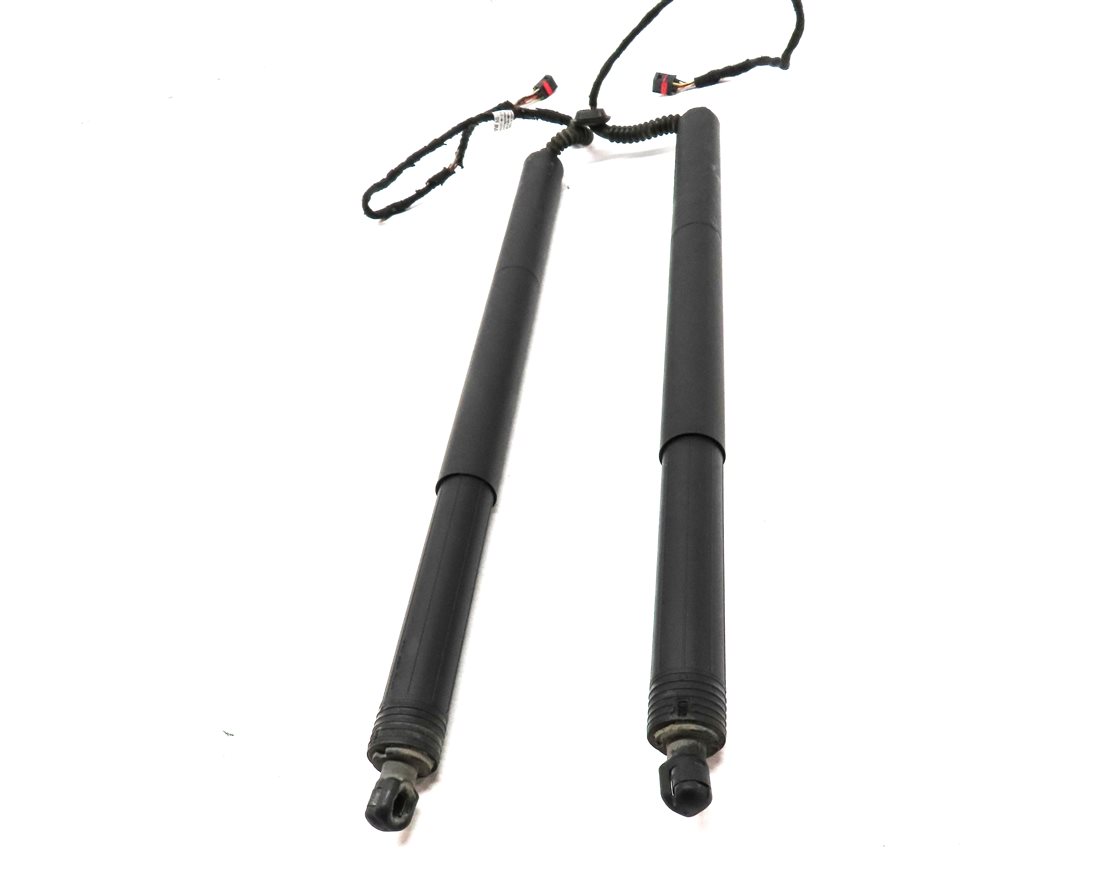 Thumbnail 2: 2015-2018 AUDI Q3 (8U) REAR LEFT & RIGHT ELECTRIC TRUNK SHOCK STRUT SET-2
