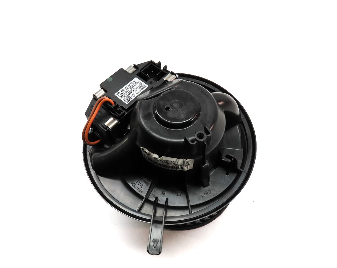 Thumbnail 5: 2015-2018 VW CC EOS TIGUAN / AUDI Q3 (8U) FRONT HEATER A/C BLOWER FAN MOTOR
